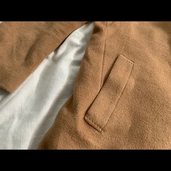 Suitsupply Mid Brown Overcoat (44)- Pure Camel